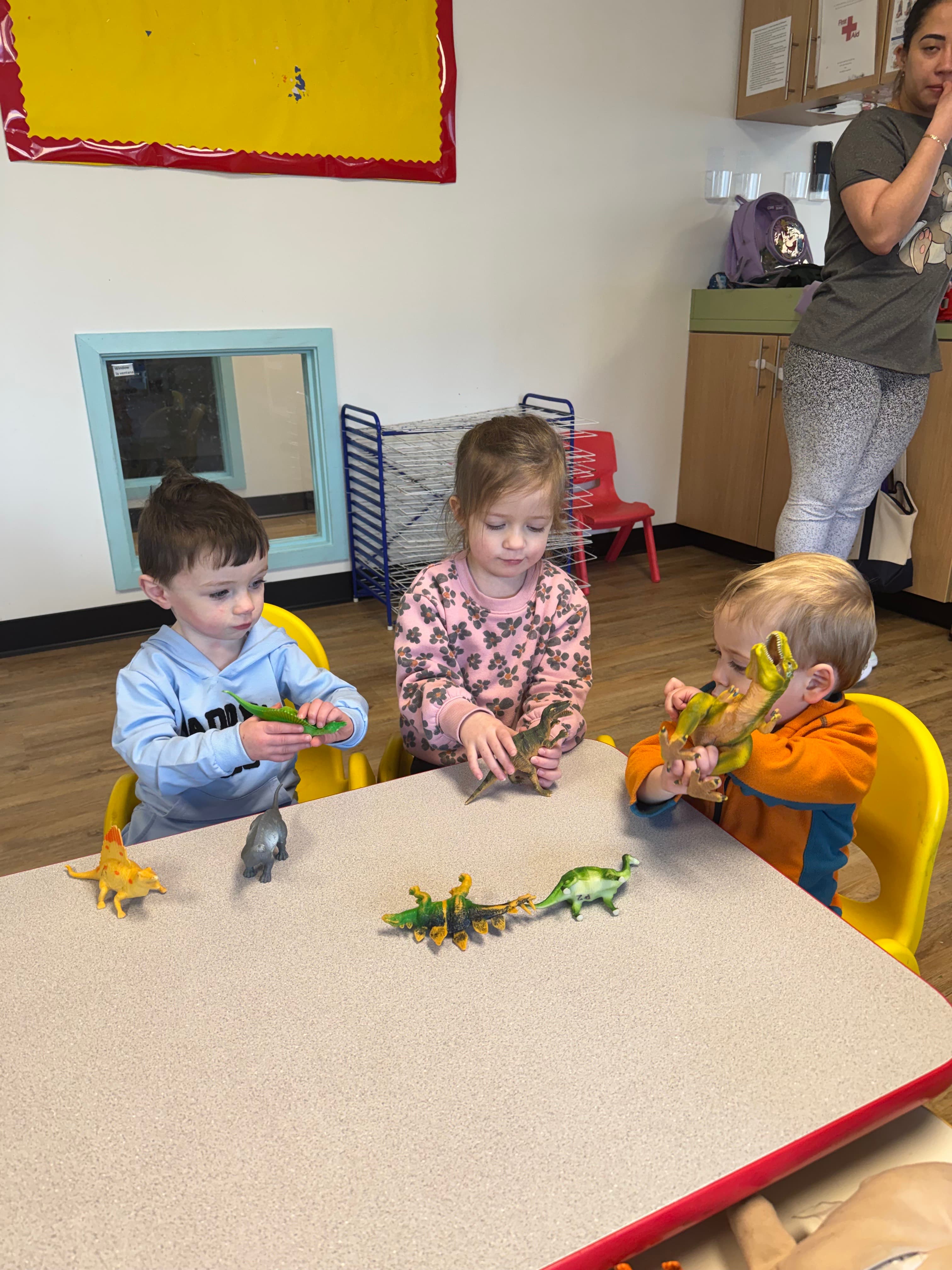 Toddler activities at Mountainside Children's Center